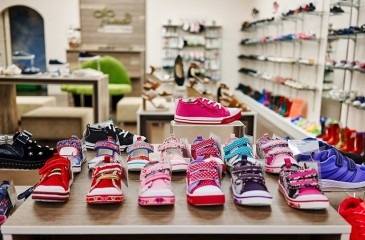 Магазин детской обуви в собственности