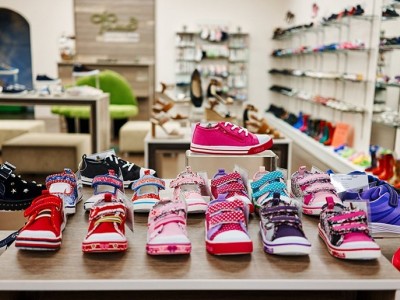 Магазин детской обуви в собственности
