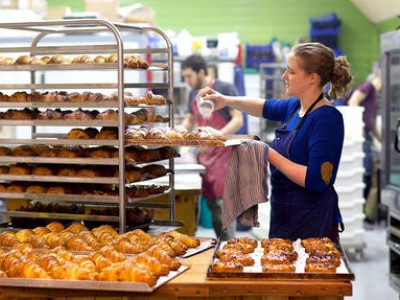 Магазин-пекарня в густонаселенном районе города (продано)